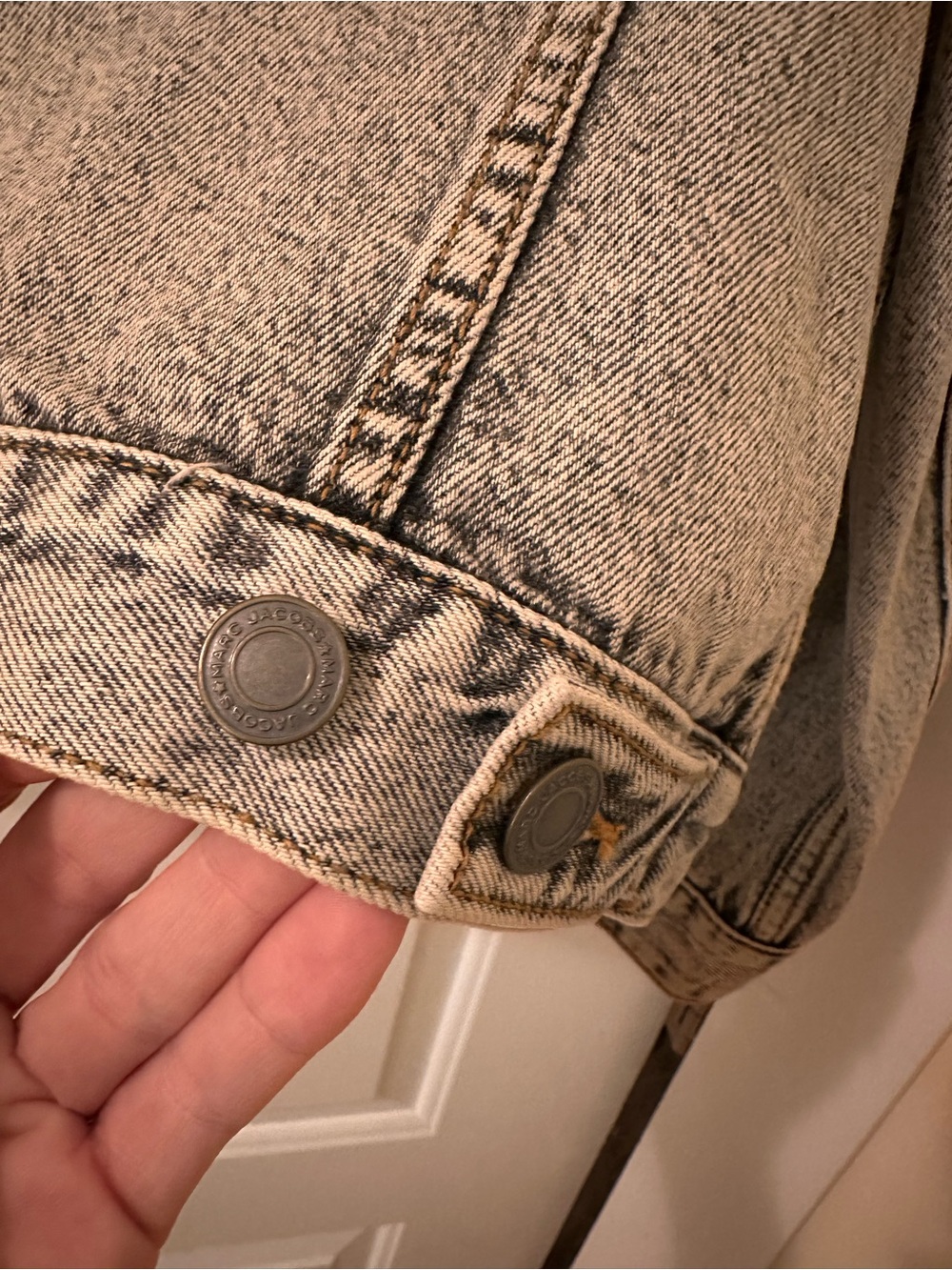 Marc Jacobs Paradise Acid Wash Denim Jacket Pins Patches Rare - Picture 10 of 16
